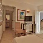 Casa 32 Charming 2 Bedroom Townhouse Close To