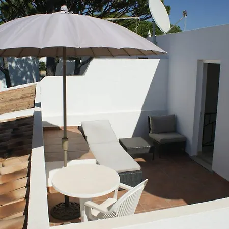 Villa Casa 32 Charming 2 Bedroom Townhouse A Few Minutes Walk To The And Praca *