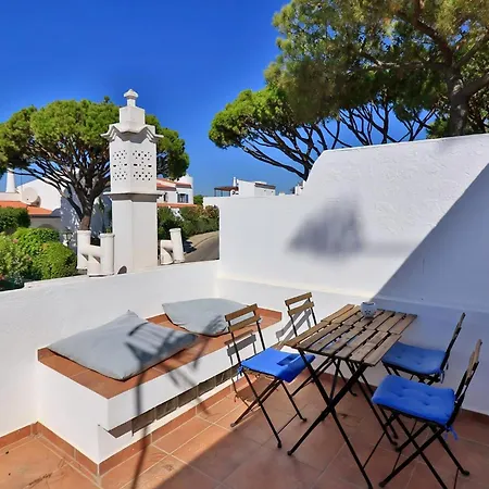 Casa 32 Charming 2 Bedroom Townhouse A Few Minutes Walk To The And Praca Villa *